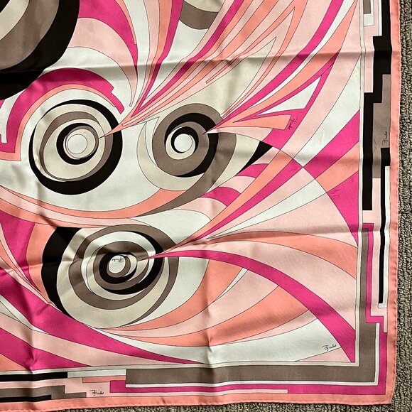 Fabulous Emilio Pucci Silk Scarf - Picture 3 of 8